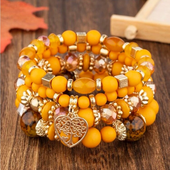 - New gold 4 piece bracket  set - Picture 3 of 4